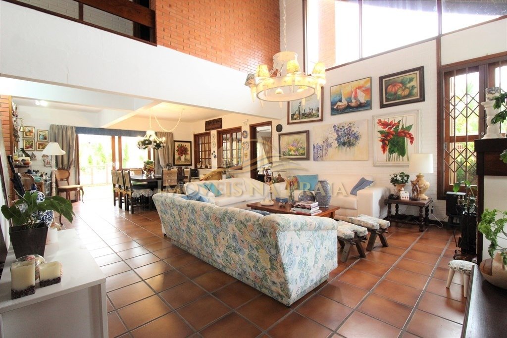 Foto 2 — Casa 4 Dormitório(s) Bairro Centro