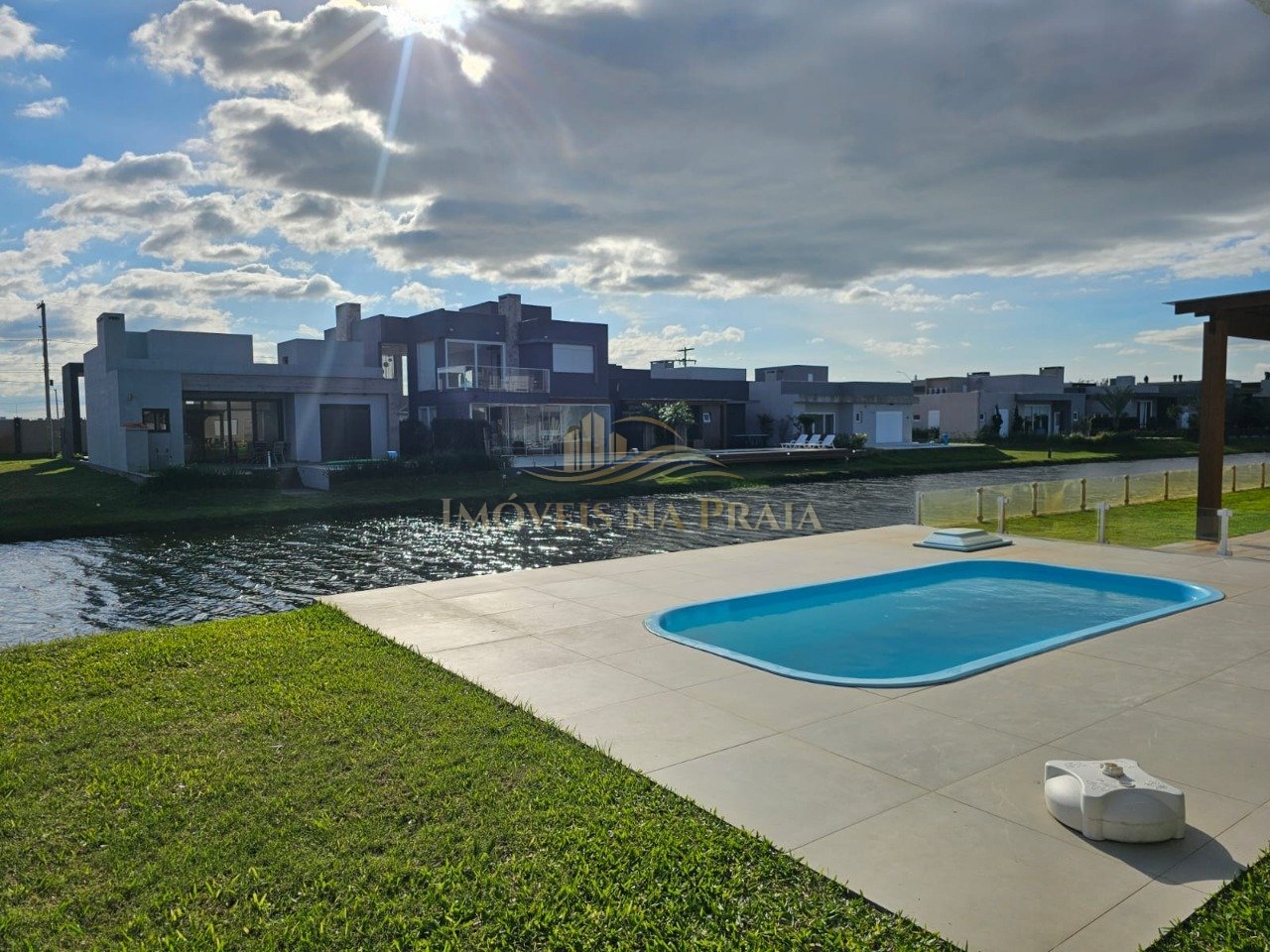 Foto 26 — Casa em Condomínio 4 Dormitório(s) Bairro Riviera