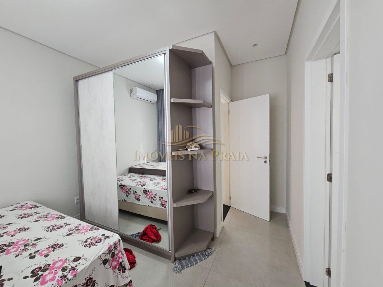 Foto 11 — Casa em Condomínio 4 Dormitório(s) Bairro Riviera