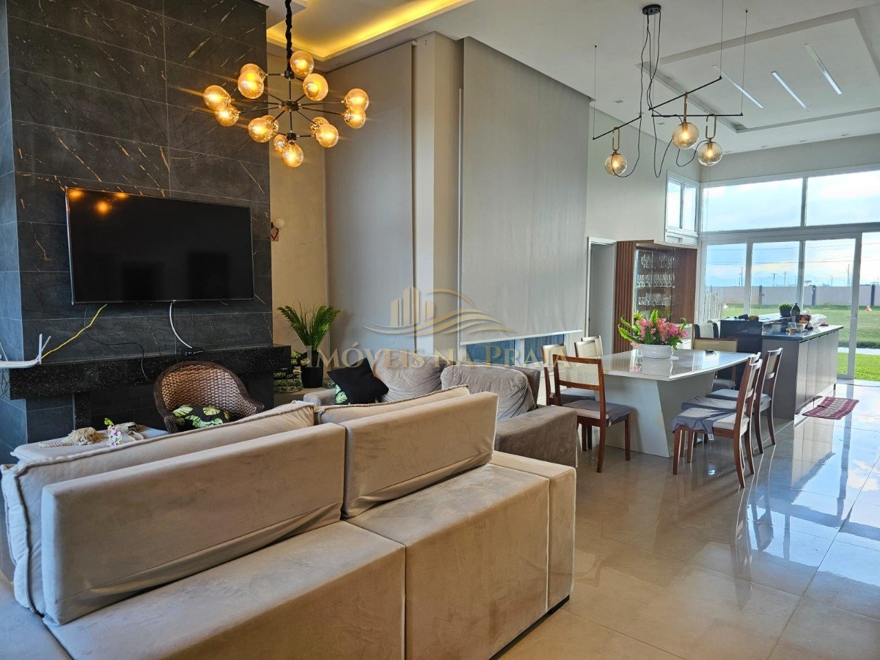 Foto 33 — Casa em Condomínio 4 Dormitório(s) Bairro Riviera