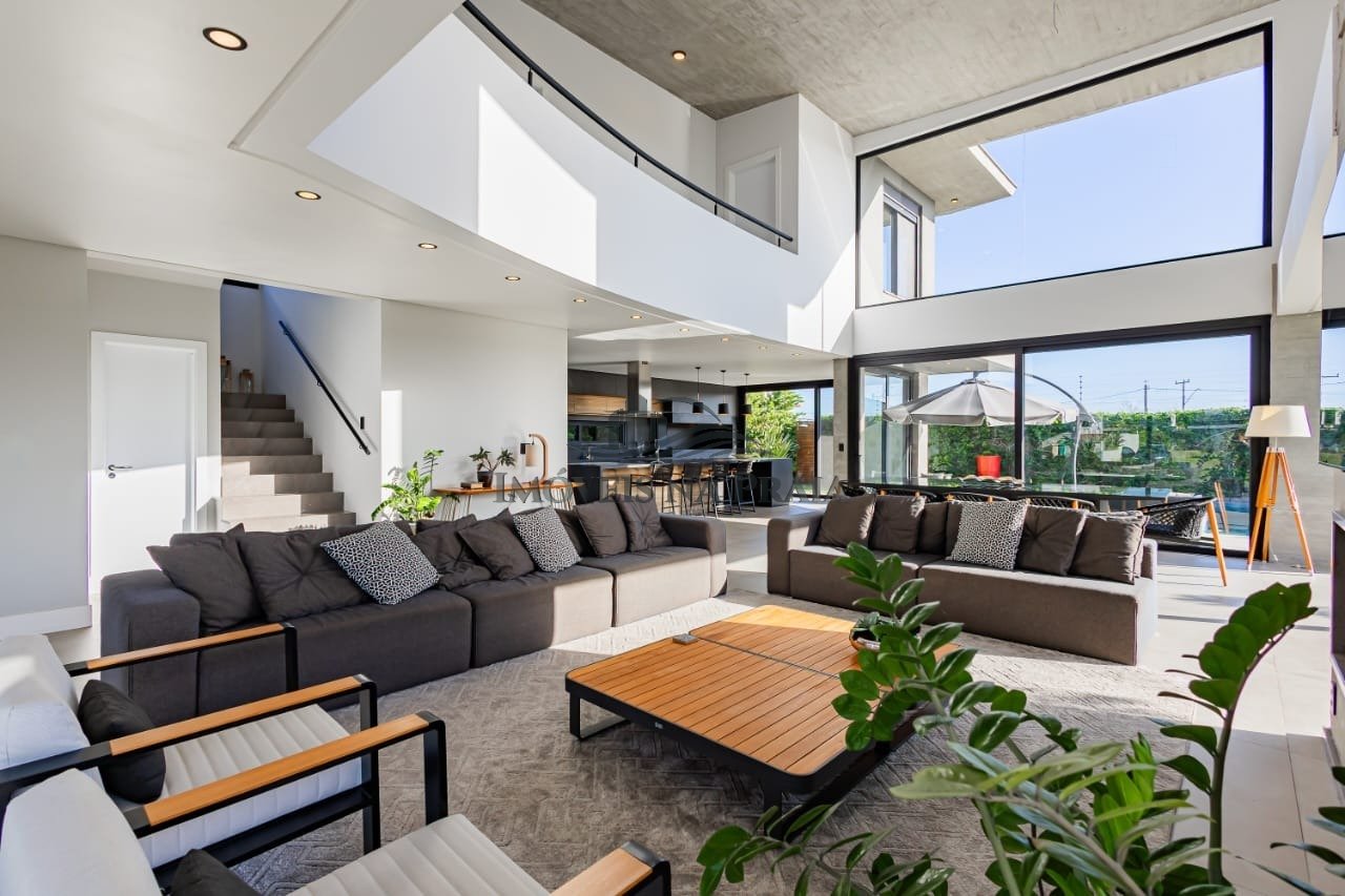 Foto 5 — Casa em Condomínio 5 dormitórios no bairro Villaggio Atlântida