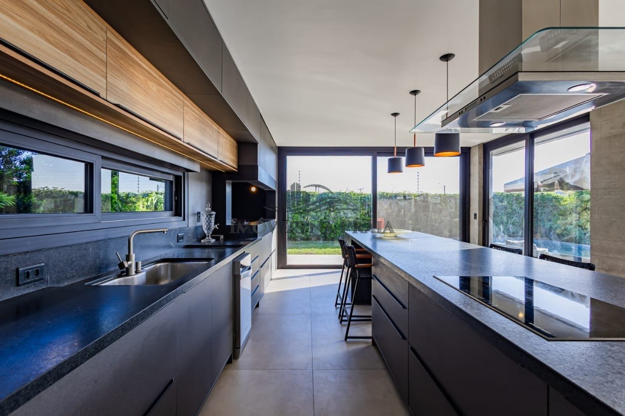 Foto 8 — Casa em Condomínio 5 dormitórios no bairro Villaggio Atlântida