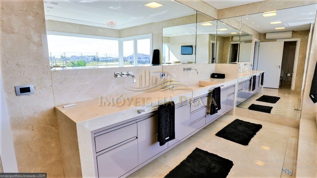 Foto 30 — Casa em Condomínio 8 Dormitório(s) Bairro Enseada