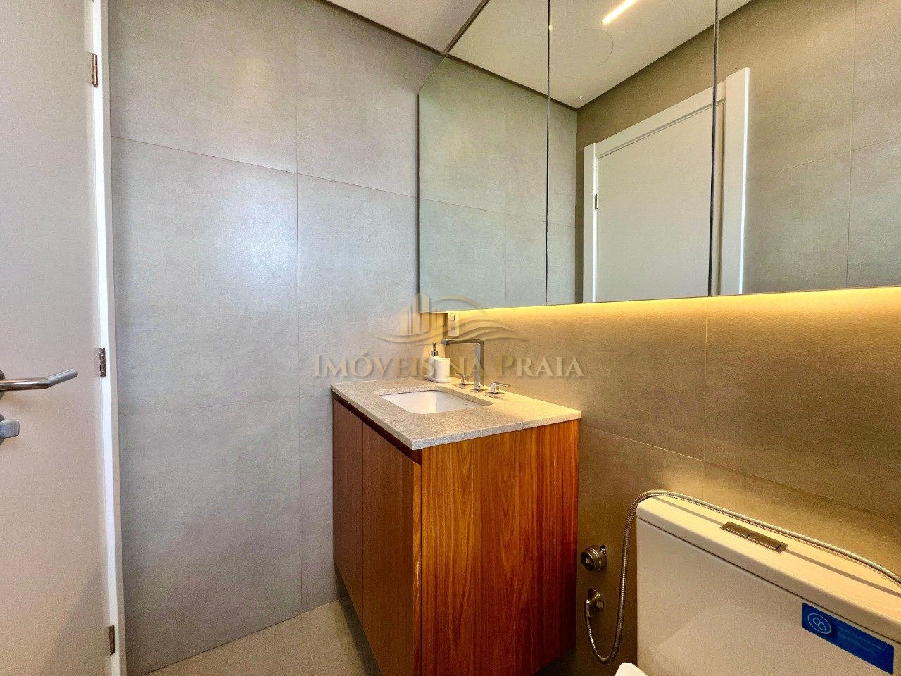 Foto 24 — Casa em Condomínio 4 Dormitório(s)