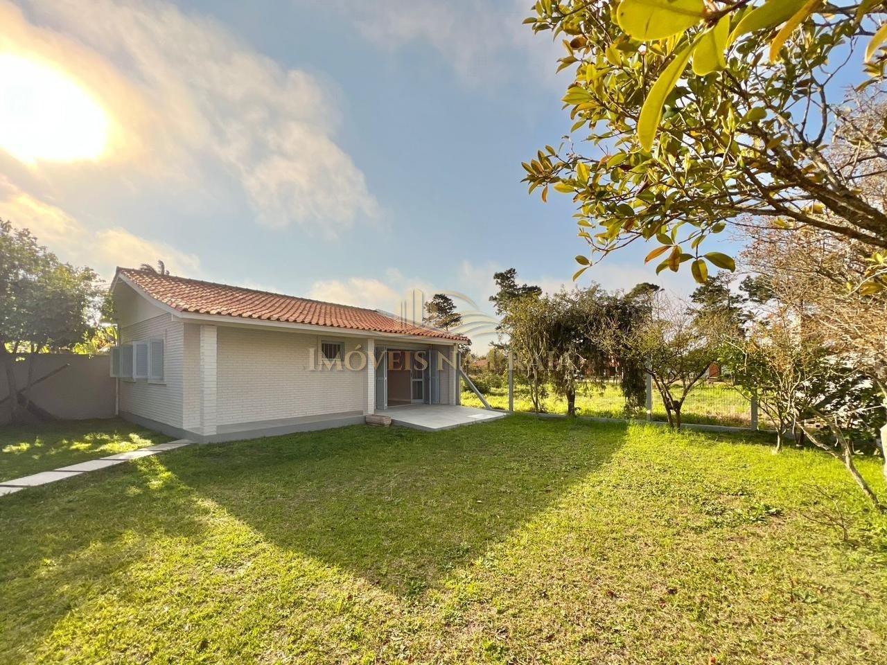 Casa 5 dormitórios no bairro Atlântida