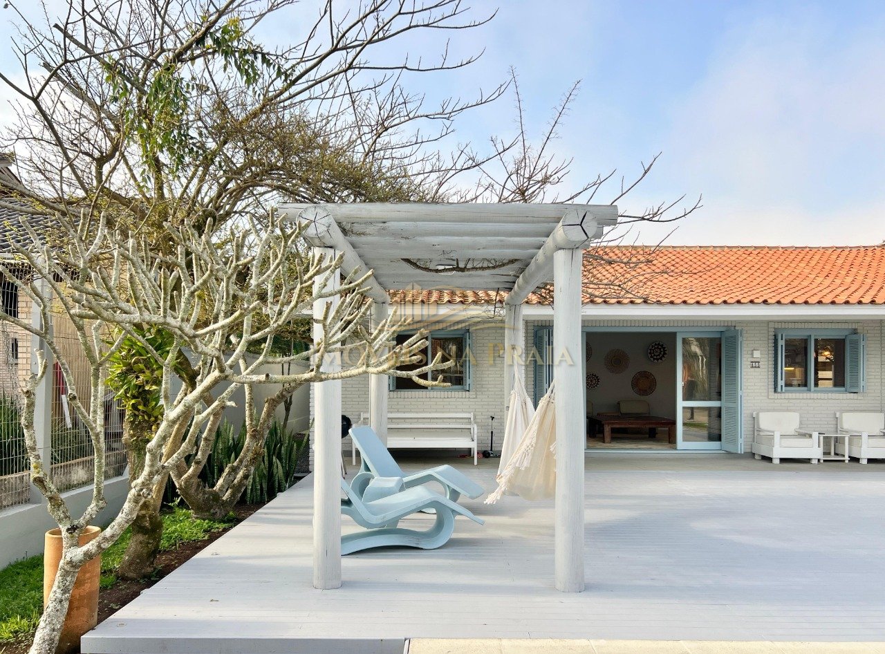 Foto 7 — Casa 5 dormitórios no bairro Atlântida