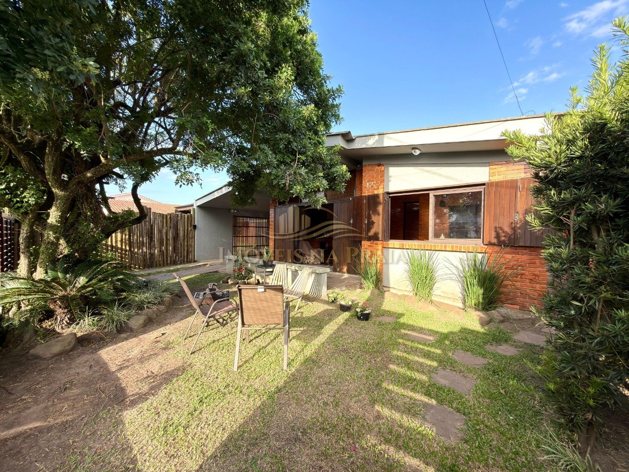 Casa 3 Dormitório(s) Bairro Centro