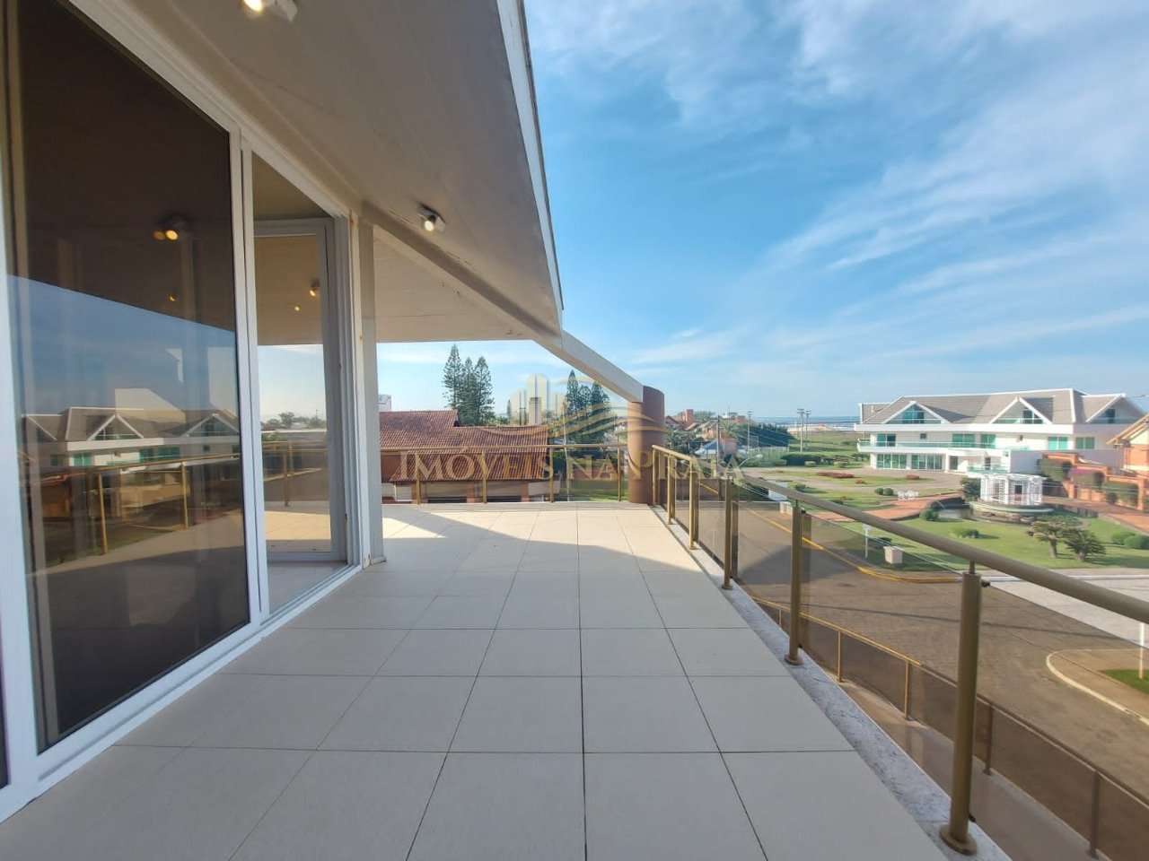 Foto 19 — Casa 6 Dormitório(s) Bairro Atlântida