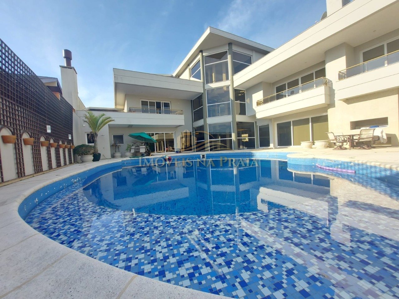 Foto 31 — Casa 6 Dormitório(s) Bairro Atlântida