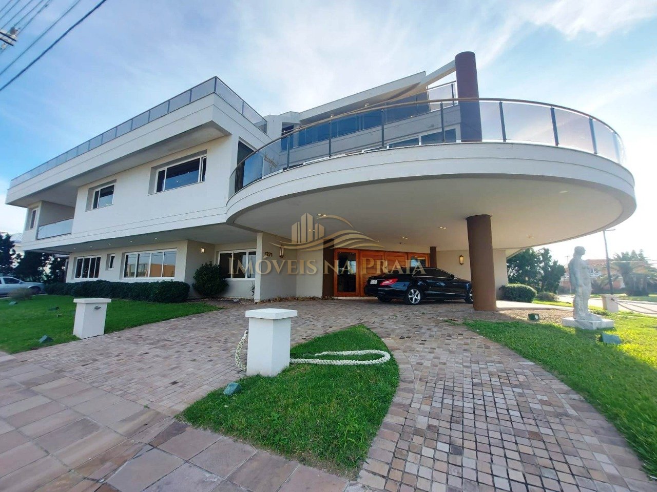 Casa 6 Dormitório(s) Bairro Atlântida