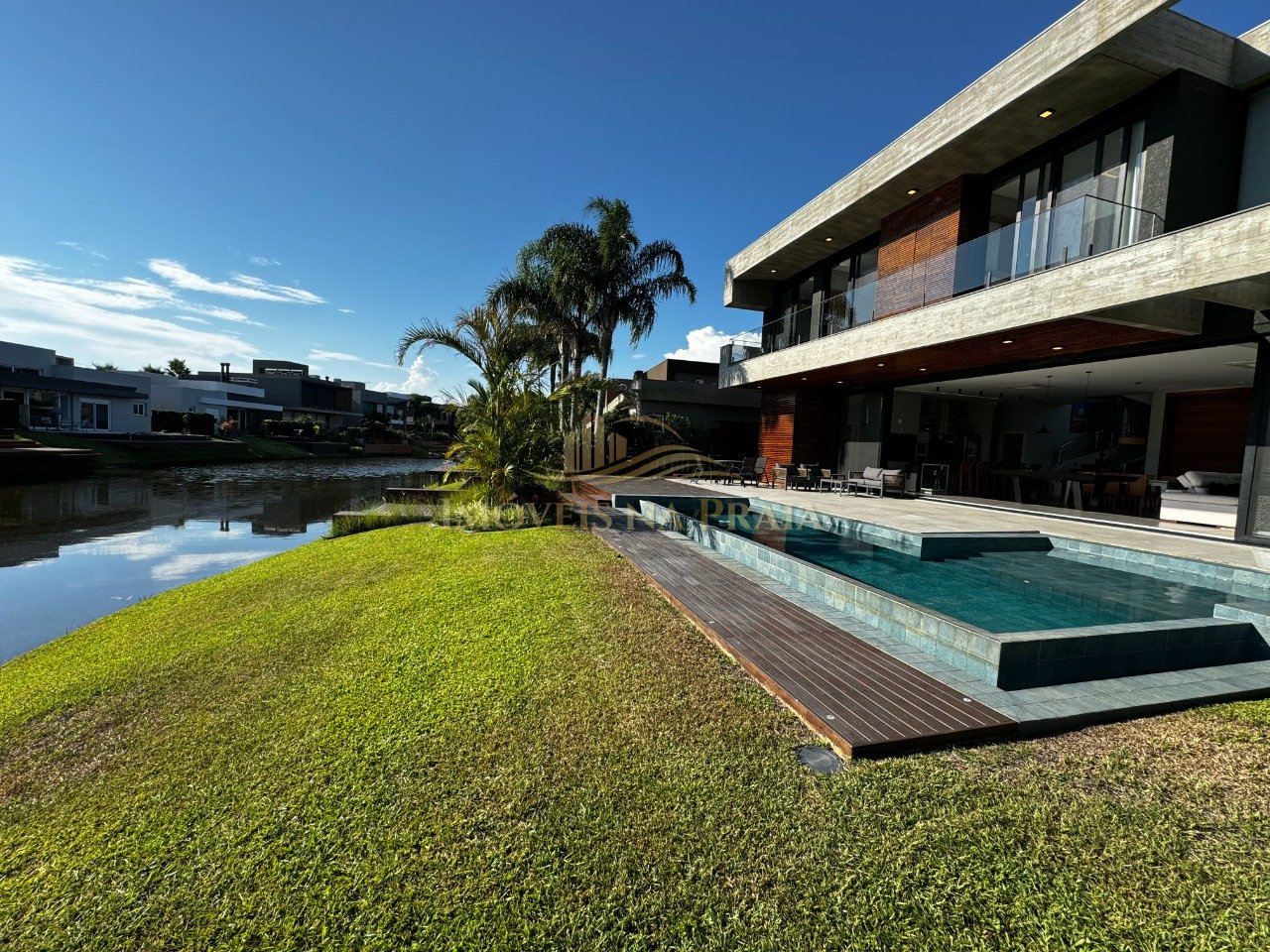 Foto 21 — Casa em Condomínio 5 Dormitório(s) Bairro Malibu B