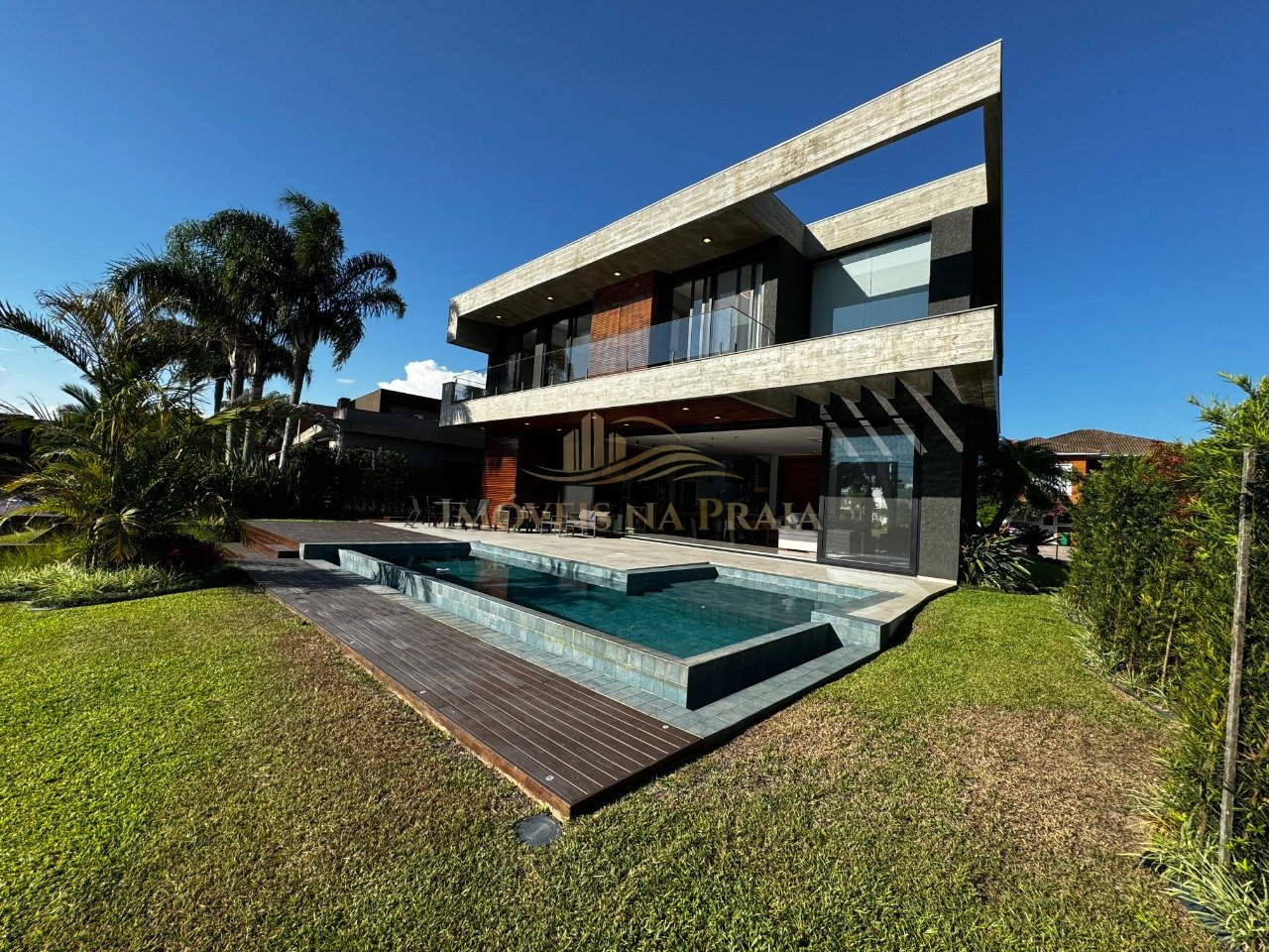 Foto 20 — Casa em Condomínio 5 Dormitório(s) Bairro Malibu B