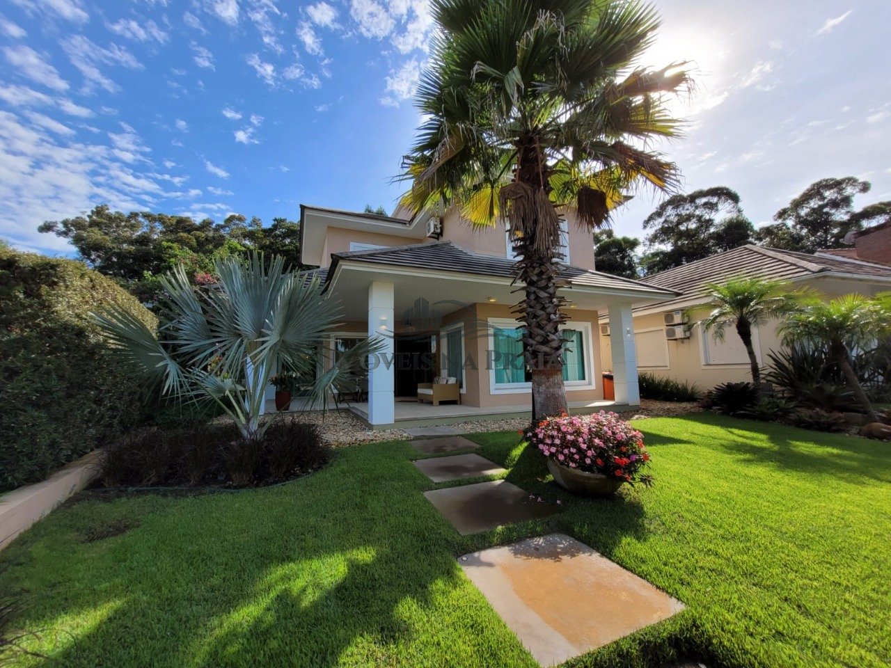 Foto 2 — Casa em Condomínio 4 Dormitório(s) Bairro Porto Co