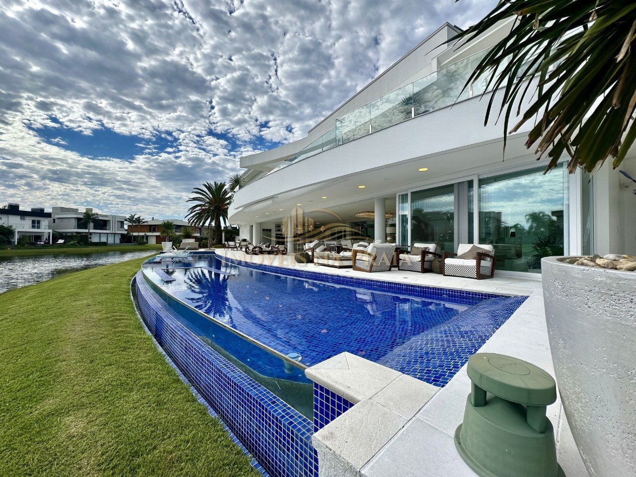 Foto 42 — Casa em Condomínio 6 dormitórios no bairro Enseada Lagos de Xangri-lá