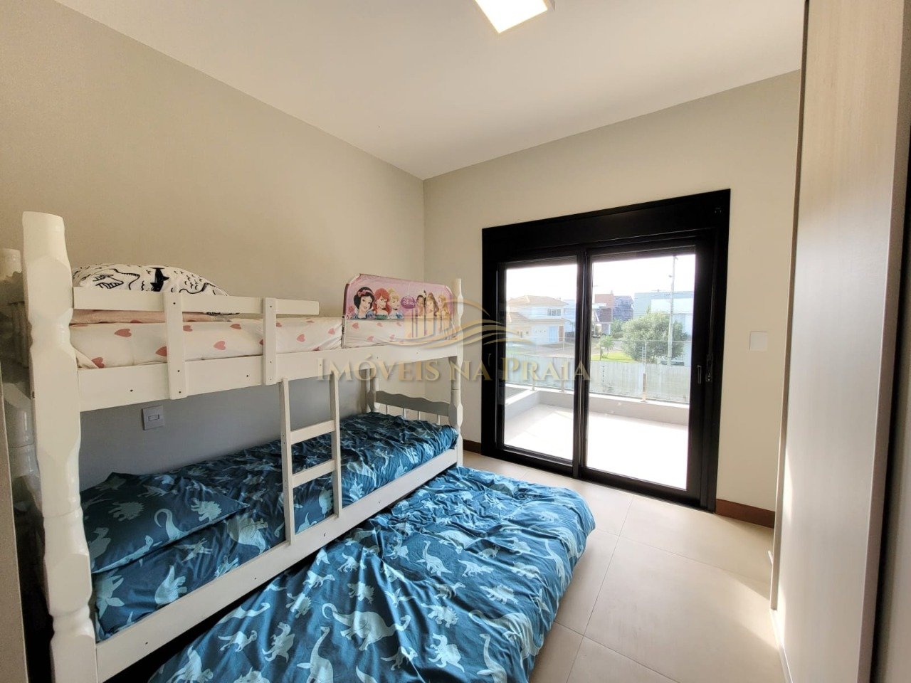 Foto 10 — Casa em Condomínio 4 Dormitórios