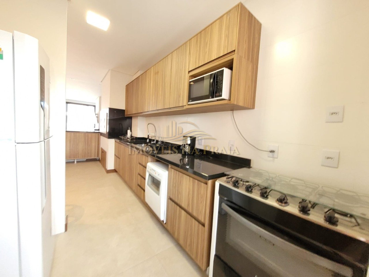 Foto 34 — Casa em Condomínio 4 Dormitórios