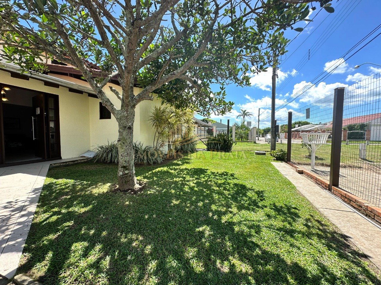 Foto 2 — Casa 4 Dormitório(s) Bairro Centro