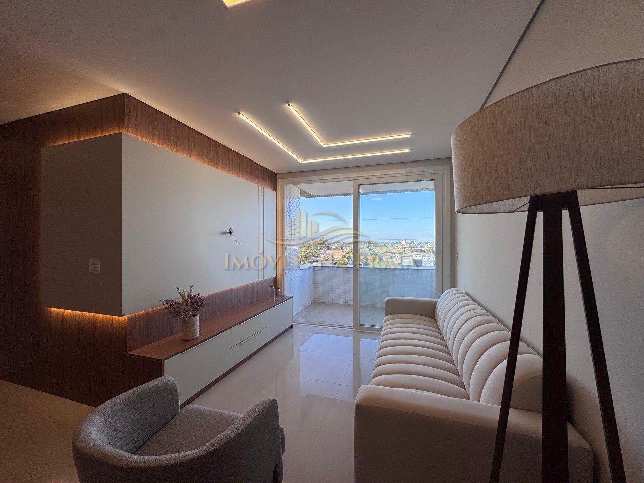 Apartamento 3 dormitórios no bairro Atlântida