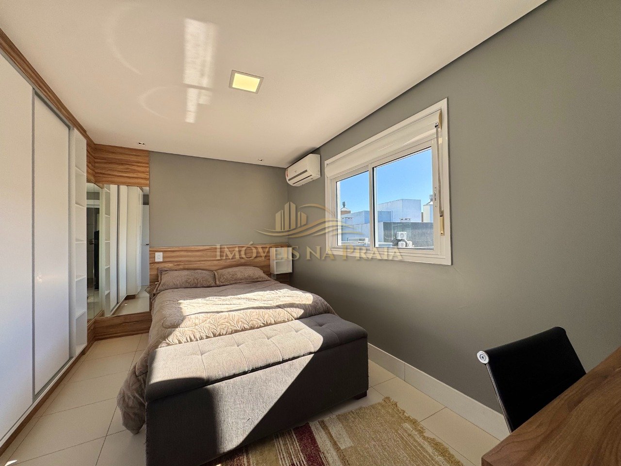 Foto 22 — Casa em Condomínio 4 dormitórios no bairro Las Palmas