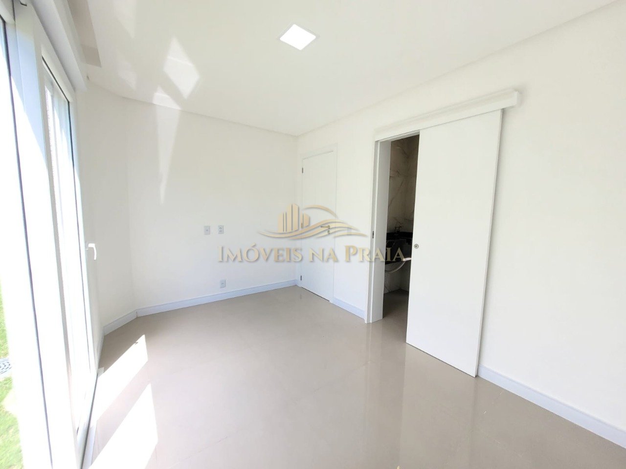 Foto 18 — Casa em Condomínio 4 Dormitório(s)