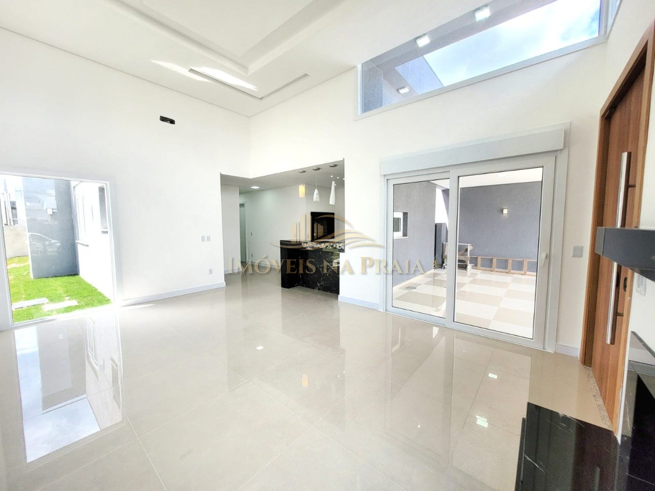 Foto 2 — Casa em Condomínio 4 Dormitório(s)