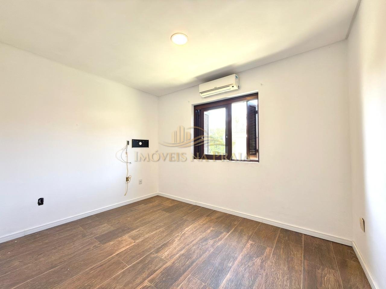 Foto 13 — Casa 5 dormitórios no bairro Atlântida