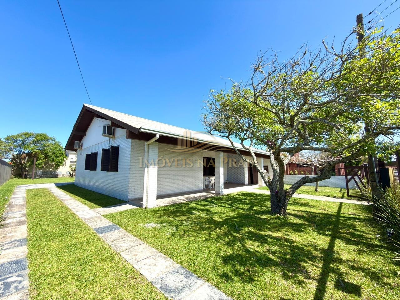 Foto 4 — Casa 5 dormitórios no bairro Atlântida