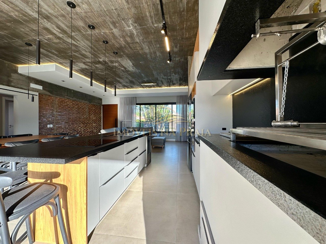 Foto 10 — Casa 5 dormitórios no bairro Atlântida