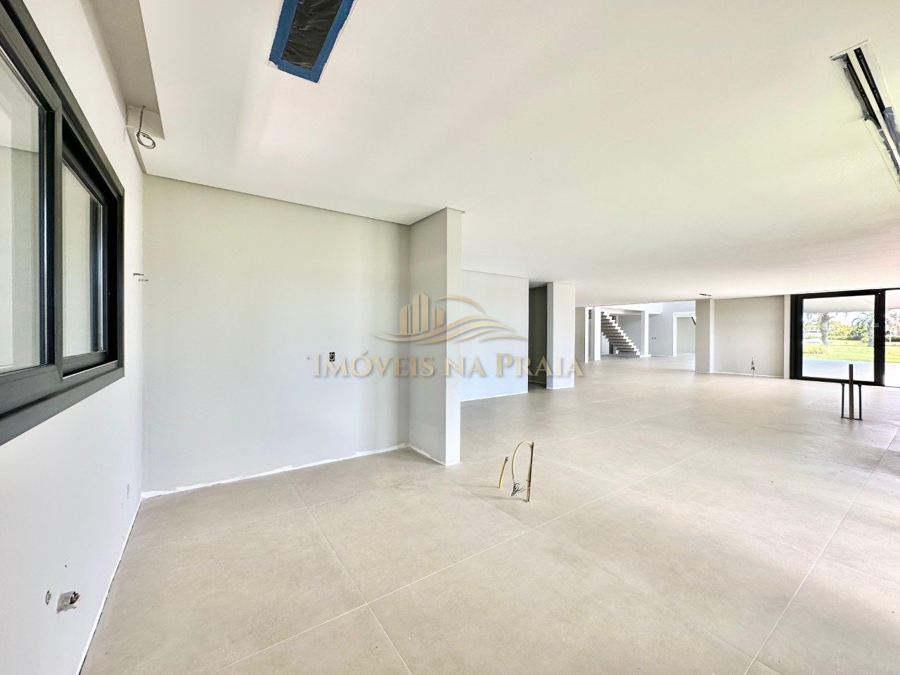 Foto 24 — Casa em Condomínio 6 Dormitório(s) Bairro Enseada