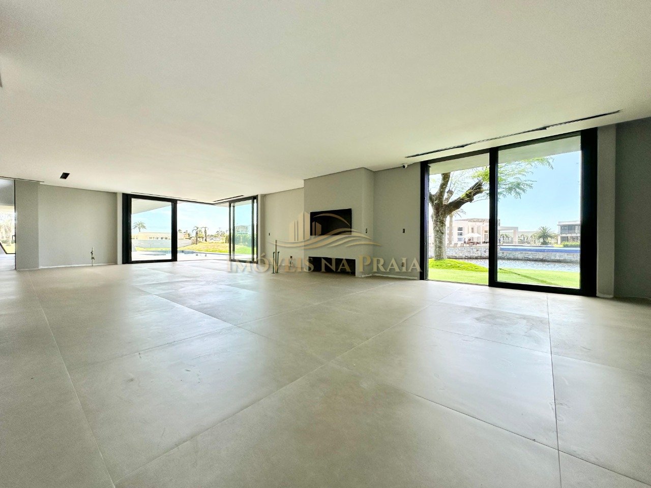 Foto 17 — Casa em Condomínio 6 Dormitório(s) Bairro Enseada