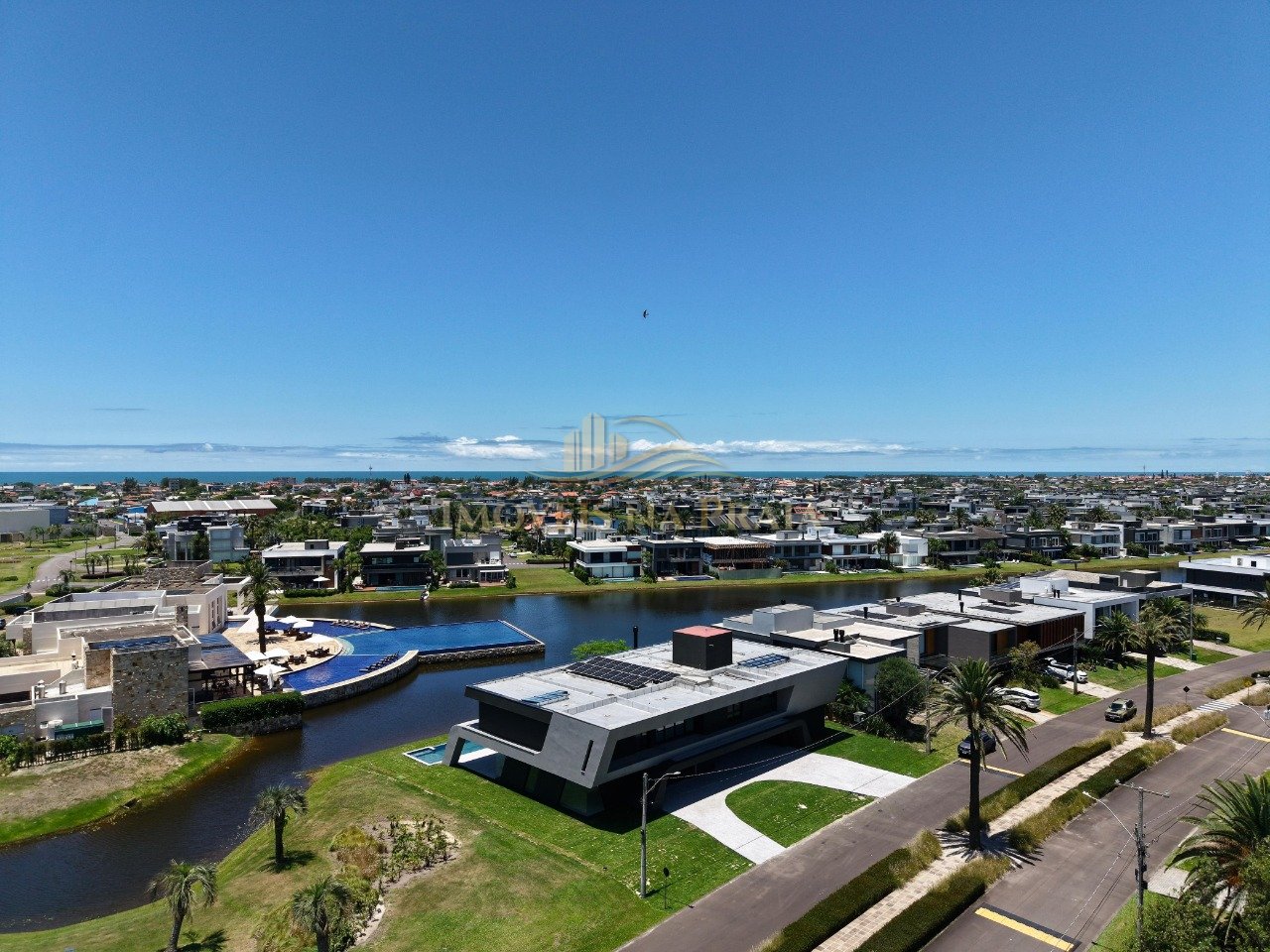 Foto 3 — Casa em Condomínio 6 Dormitório(s) Bairro Enseada