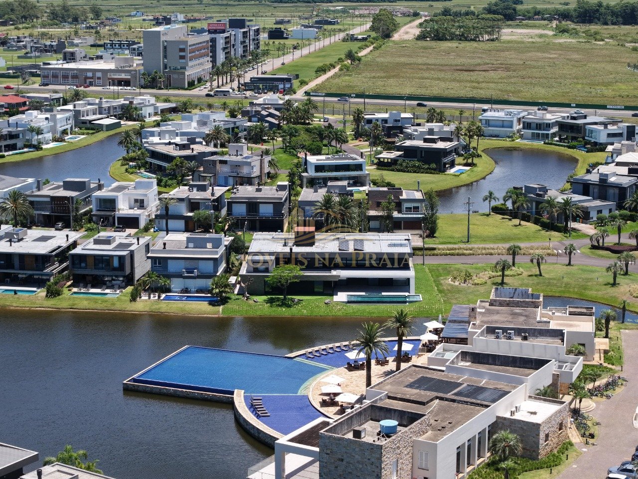 Foto 6 — Casa em Condomínio 6 Dormitório(s) Bairro Enseada