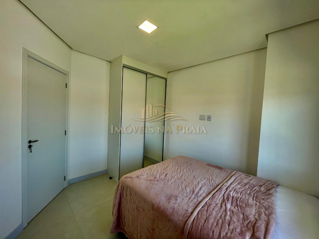 Foto 43 — Duplex 3 Dormitório(s) Bairro Arpoador