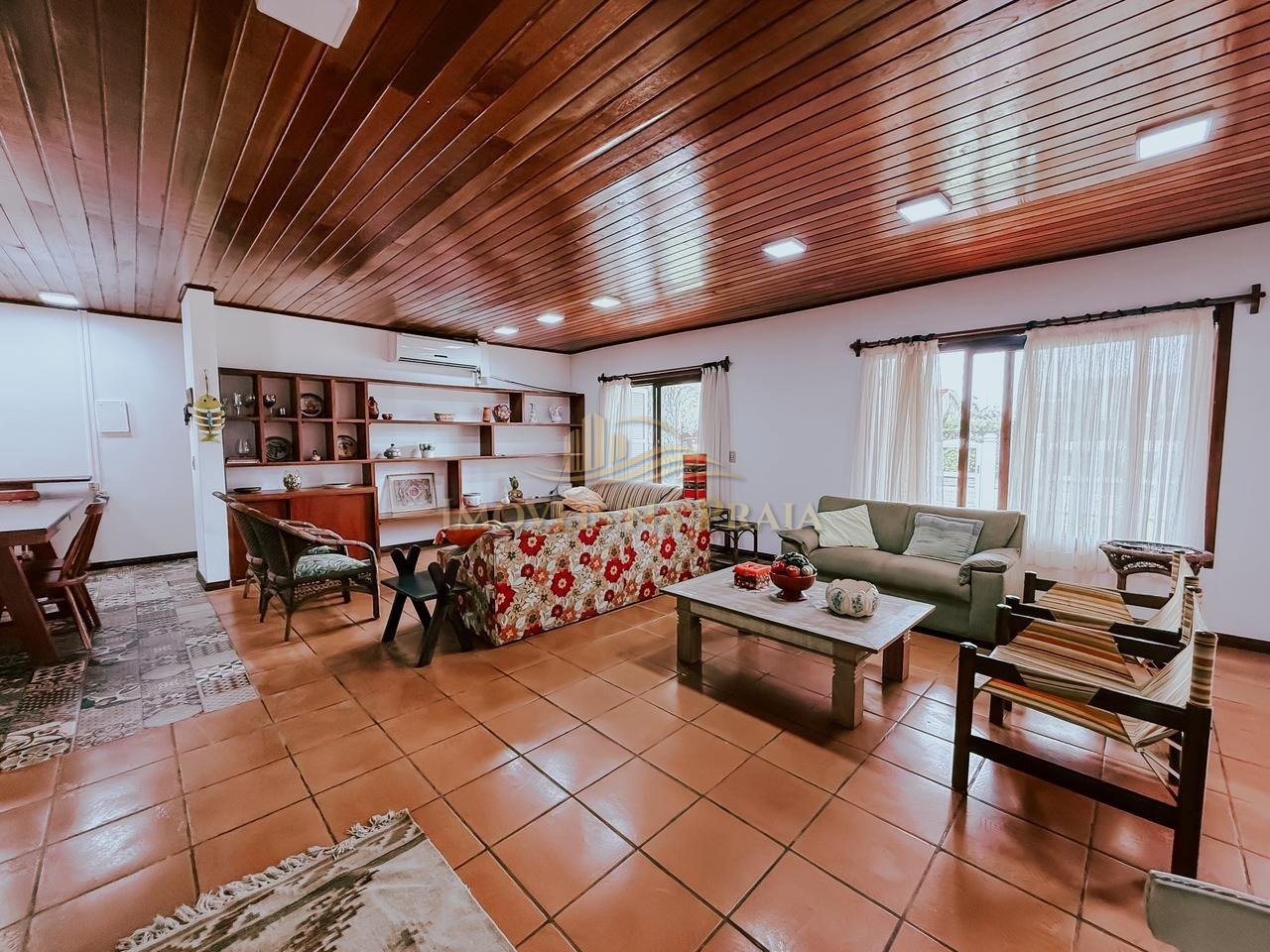 Foto 11 — Casa 4 dormitórios no bairro Atlântida