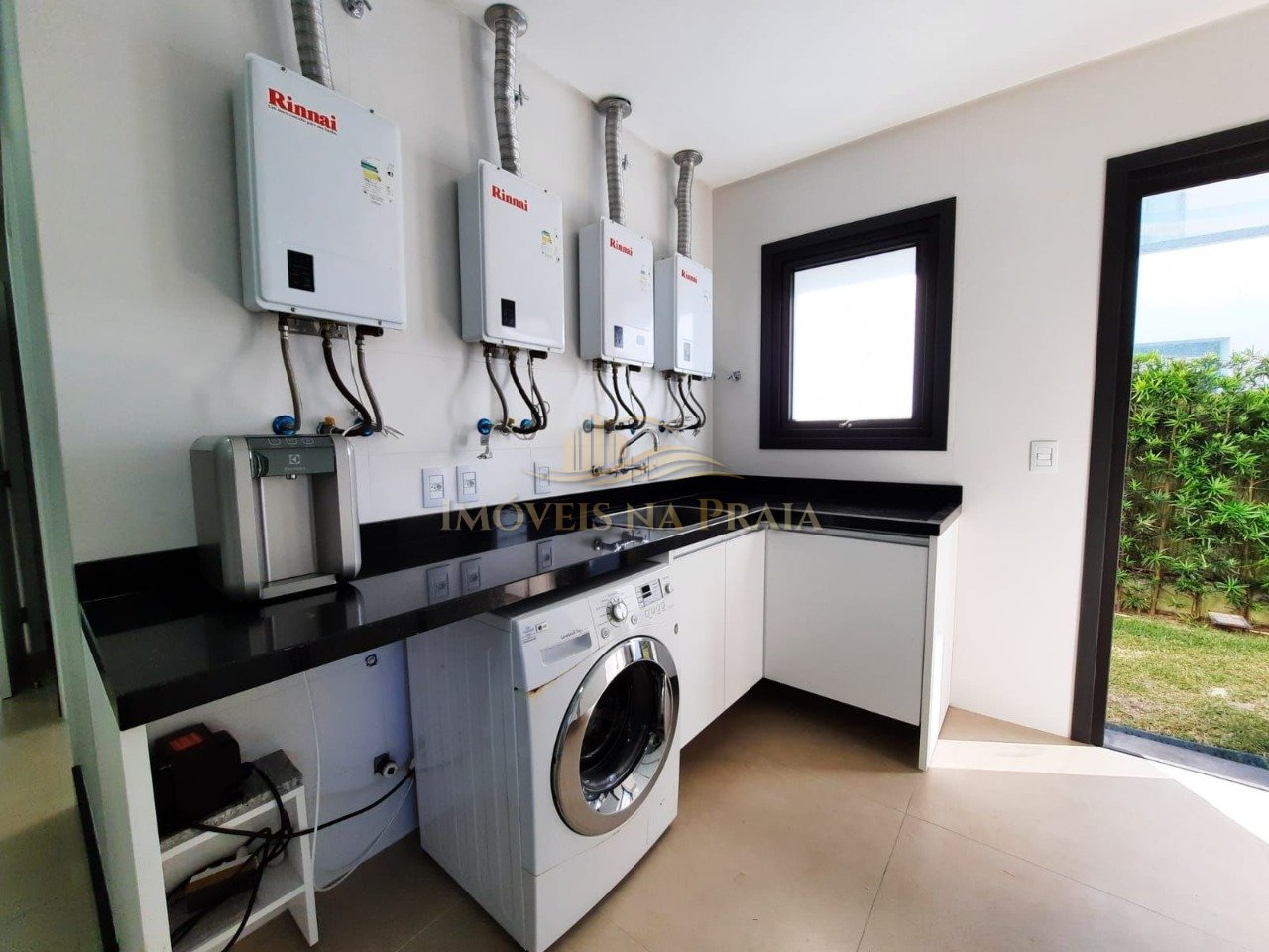 Foto 2 — Casa em Condomínio 5 dormitórios no bairro Playa Vista