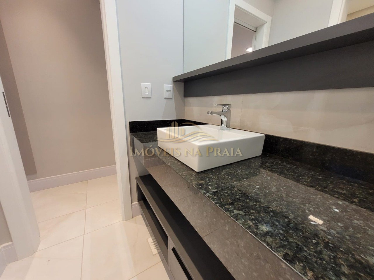 Foto 25 — Casa em Condomínio 3 Dormitório(s) Bairro Sunset