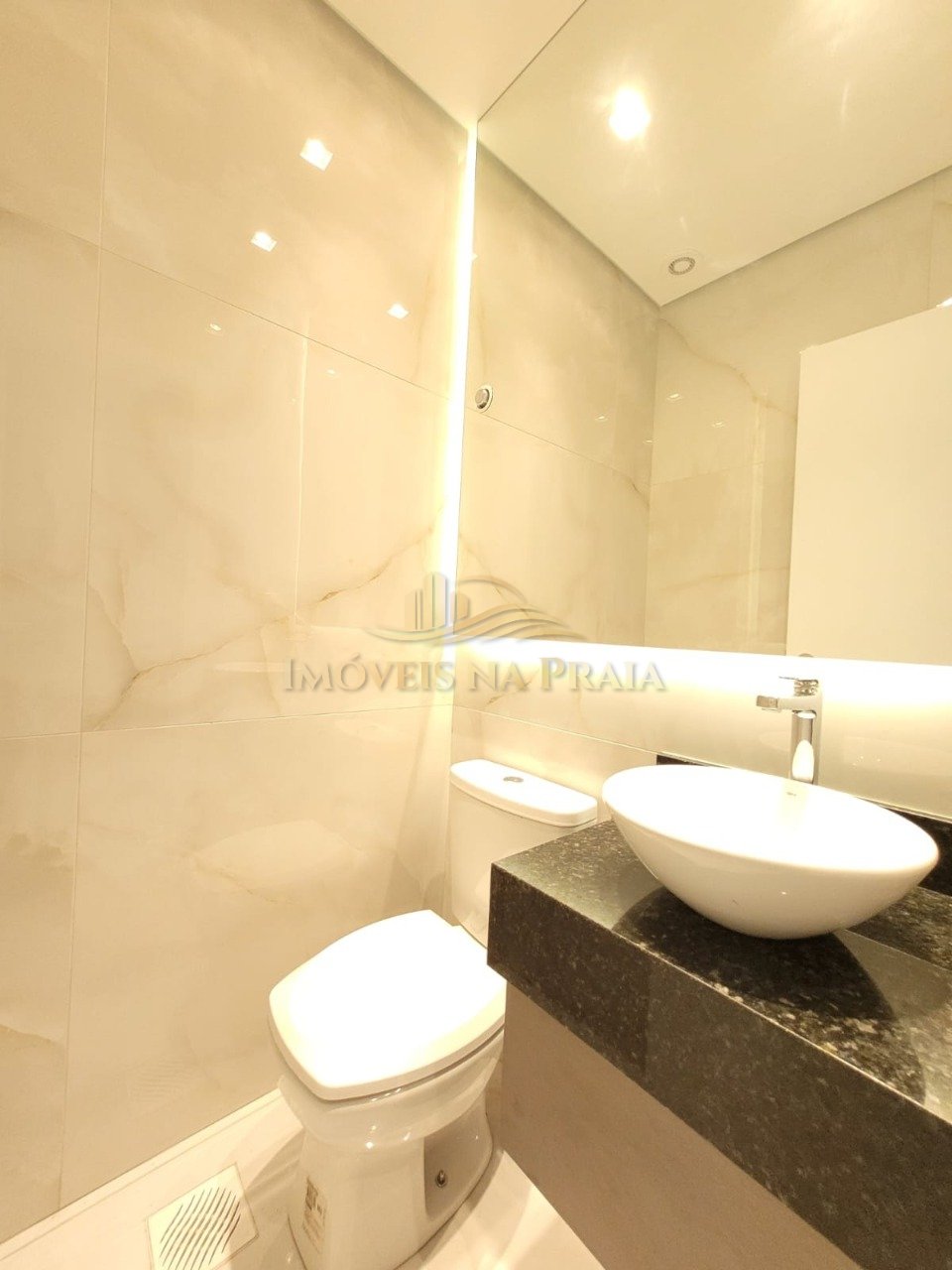 Foto 31 — Casa em Condomínio 3 Dormitório(s) Bairro Sunset