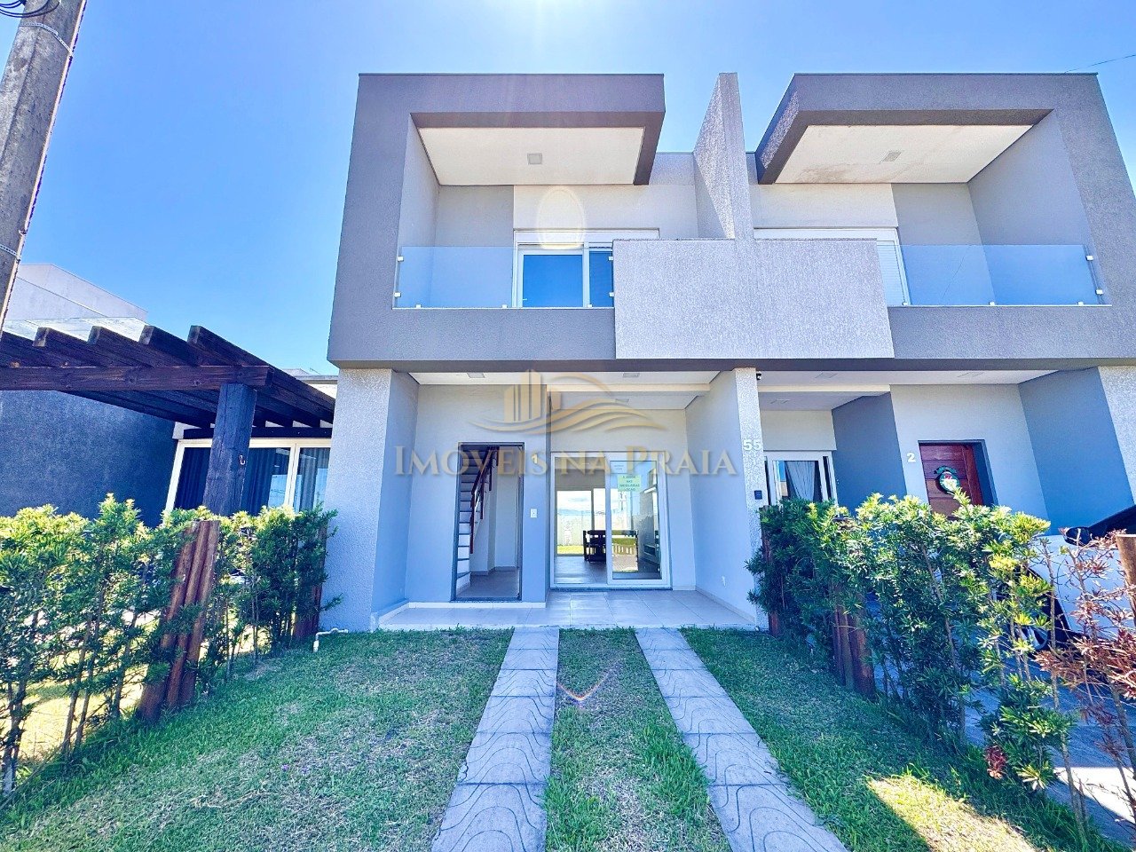 Casa 3 Dormitório(s) Bairro Nova Xangri-lá